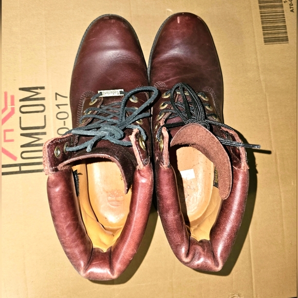 MEN'S BURGUNDY PREMIUM WATERPROOF BOOTS - Picture 5 of 5